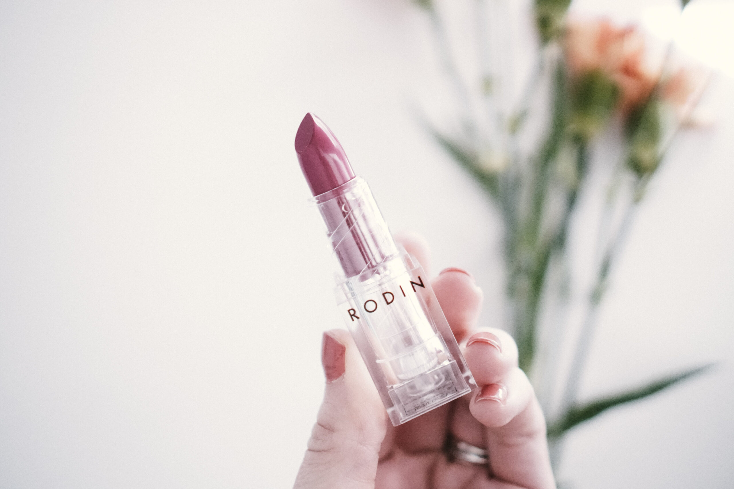 Top 5 Loại Son Môi Hàng Hiệu Được Yêu Thích Nhất 2024
